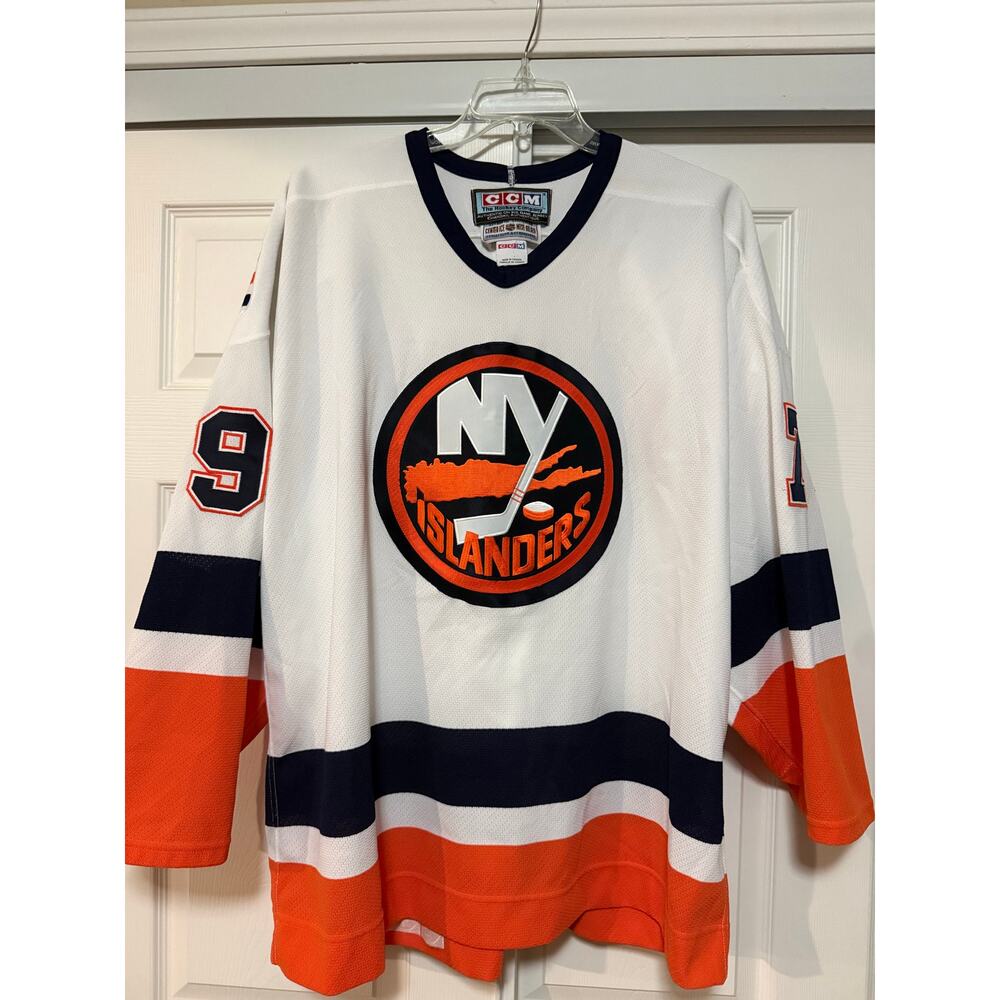 NY Islanders Yashin 79 Hockey Jersey CCM Authentic Center Ice Men's size 54